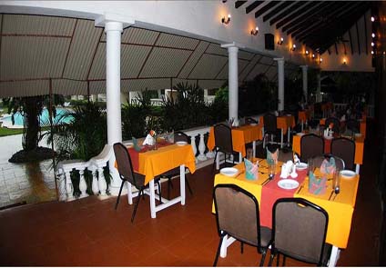 Hotel Resorte Marinha Dourada Goa